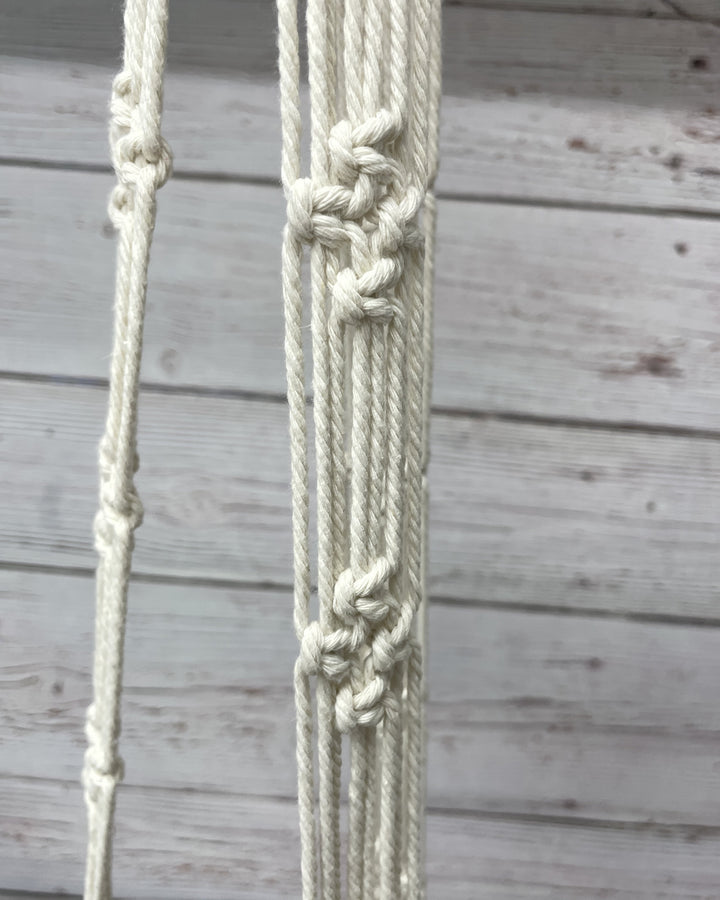 Jardiniere en macramé