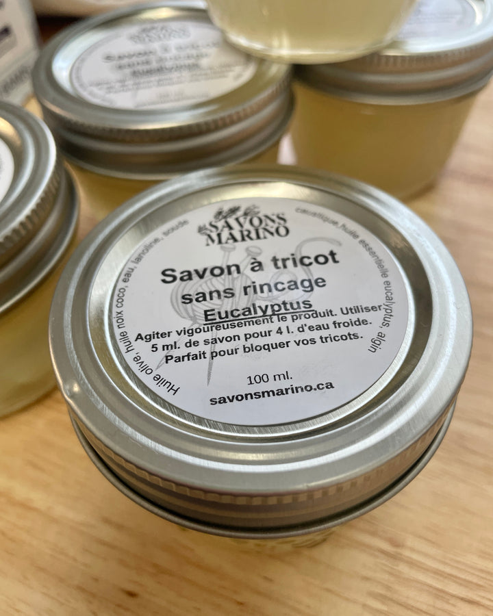 Savon à bloquer à l'eucalyptus.