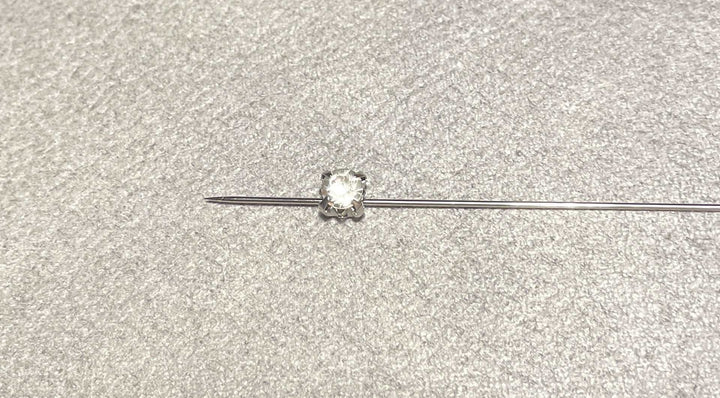 10 Strass acryliques à coudre.