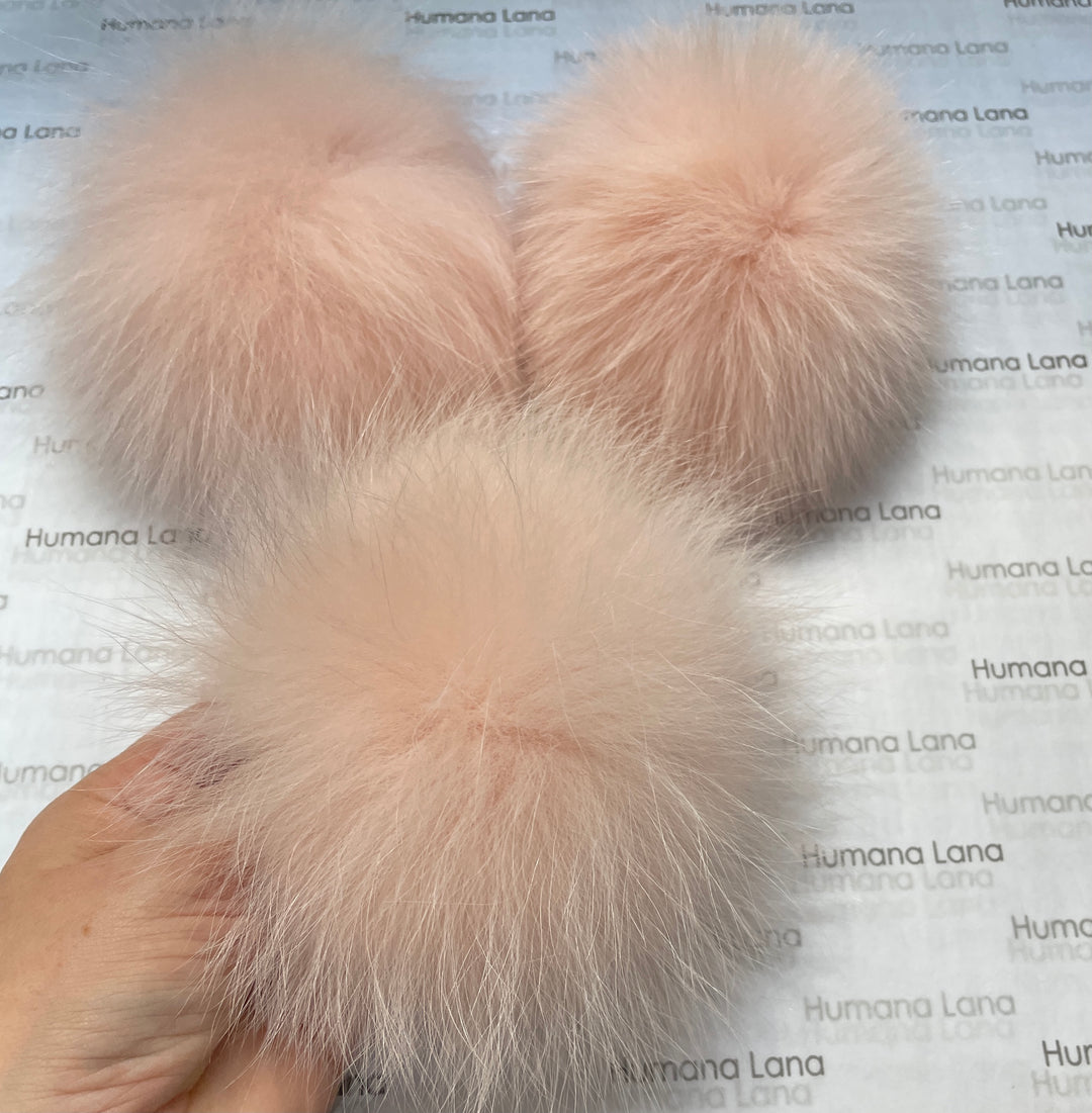 Pompon en fourrure de renard rose millénial