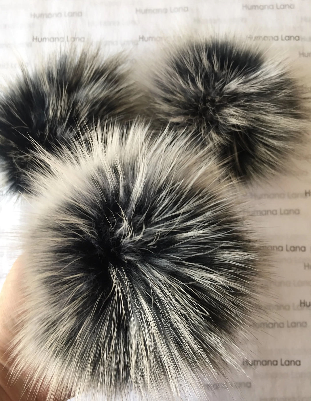 Pompon en fourrure Noir et blanc