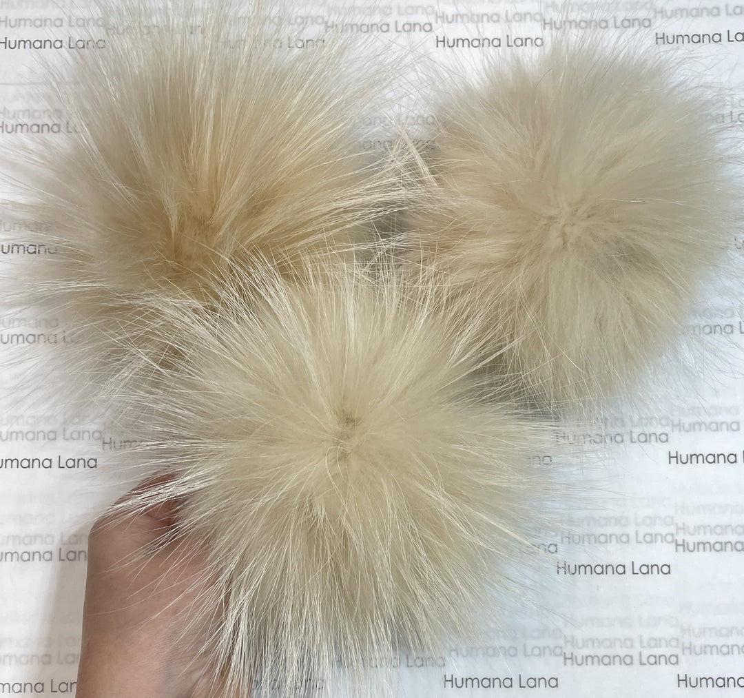 Pompons en fourrure Sable blanc