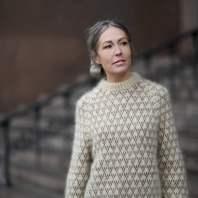 Cours de tricot. On fait le "Le Spot sweater '' d'Anne Ventzel