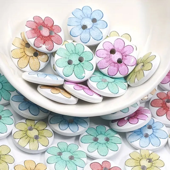 5 boutons en Bois blanc et fleur (15mm)
