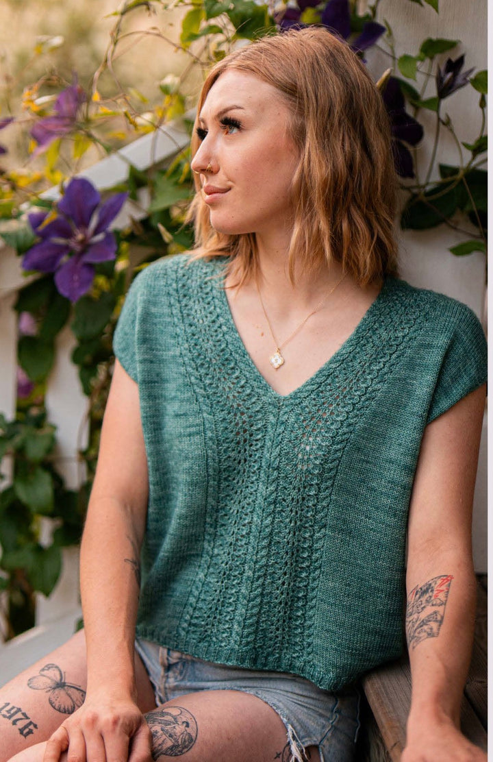 Cours de tricot. On fait le « Soft current tee »