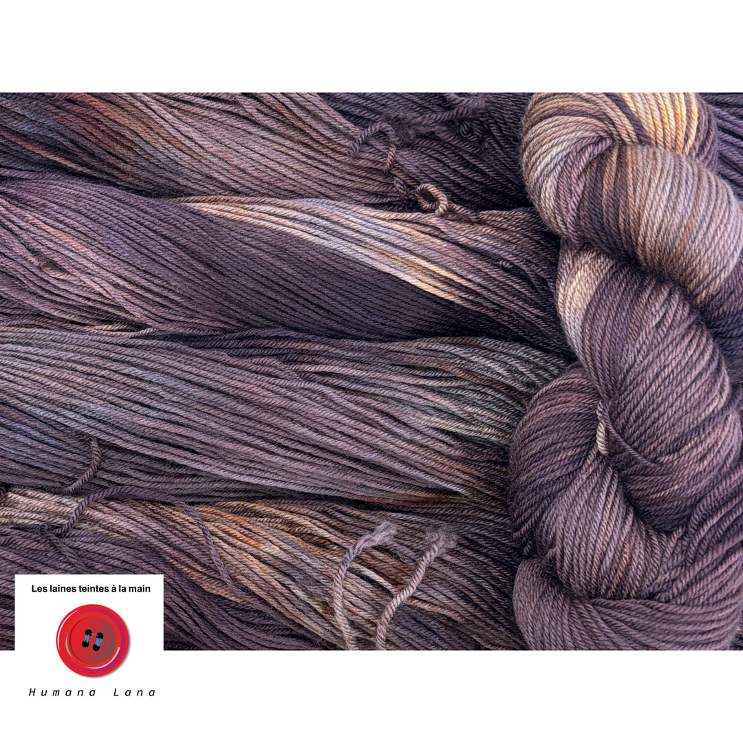 Laine à bas DK exclusive Humana Lana de couleur Chestnut