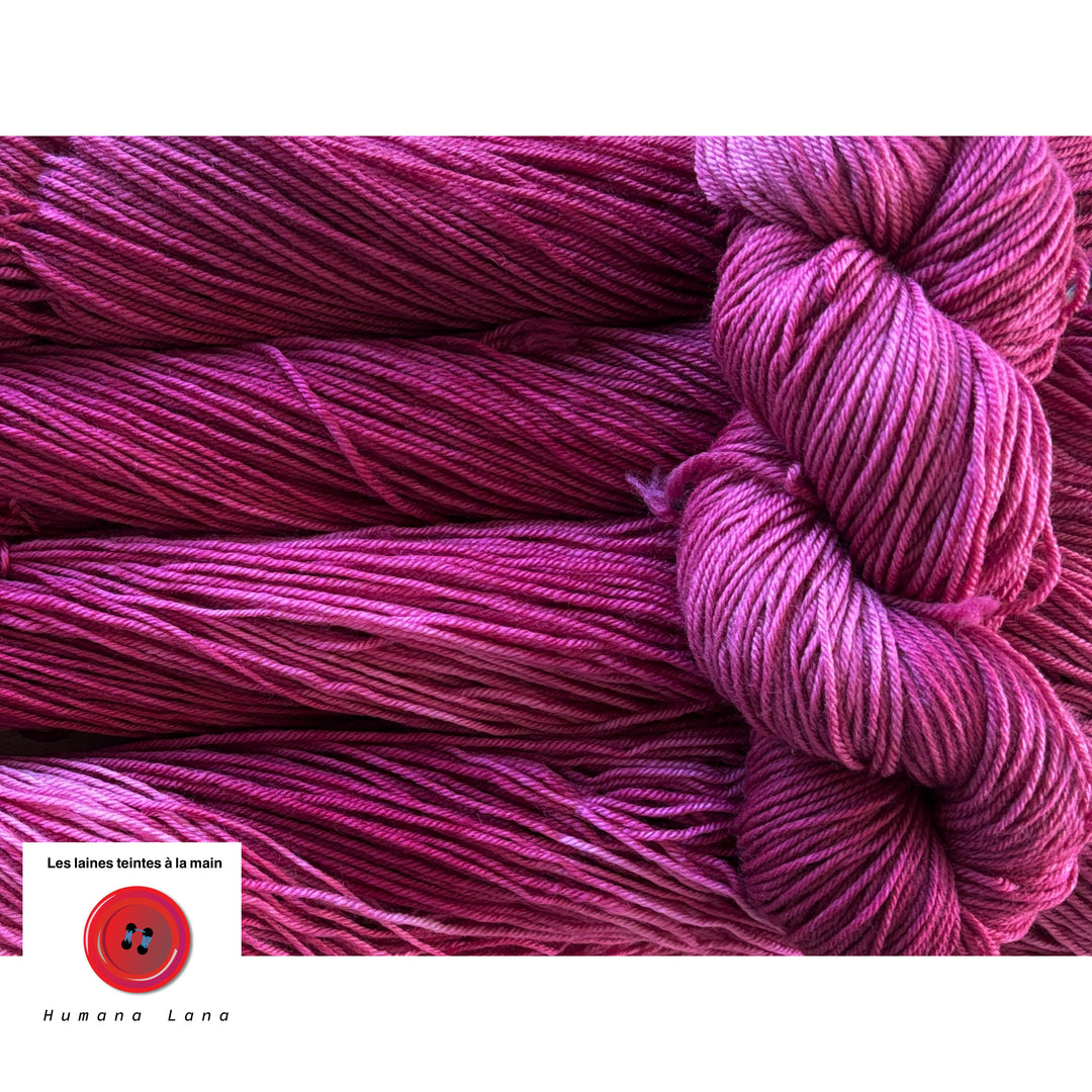 Laine à bas DK exclusive Humana Lana de couleur Fushia