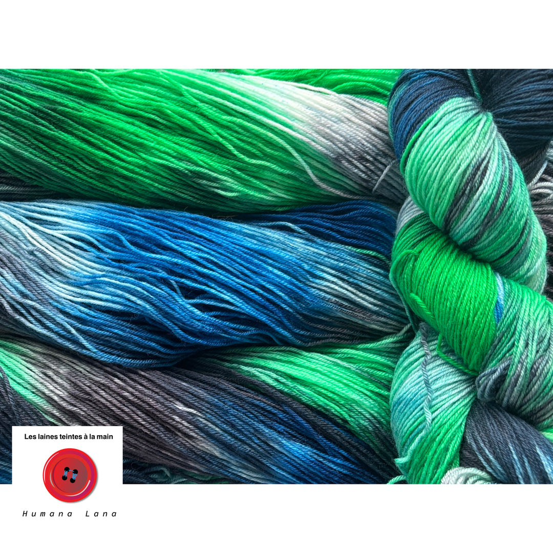 Laine à bas exclusive Humana Lana de couleur Forêt Boréale