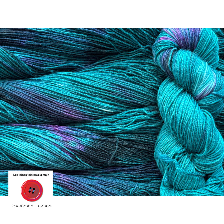 Laine à bas Humana Lana teinte à la main