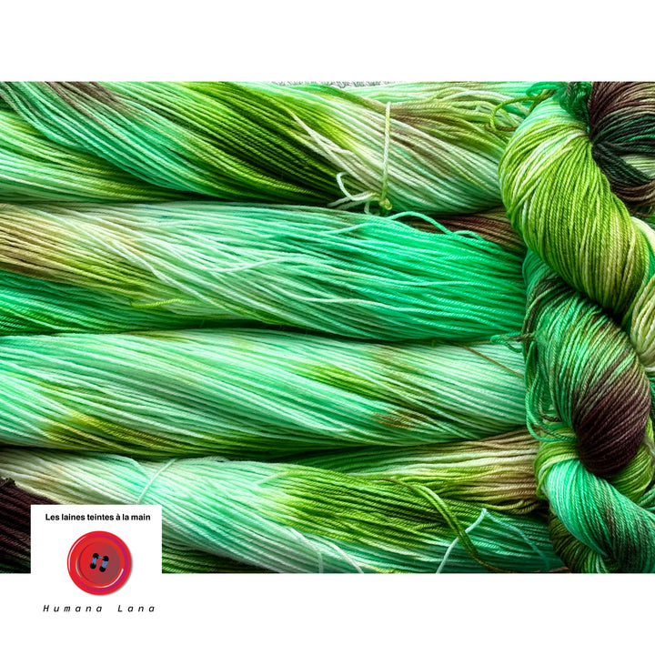Laine à bas Humana Lana teinte à la main
