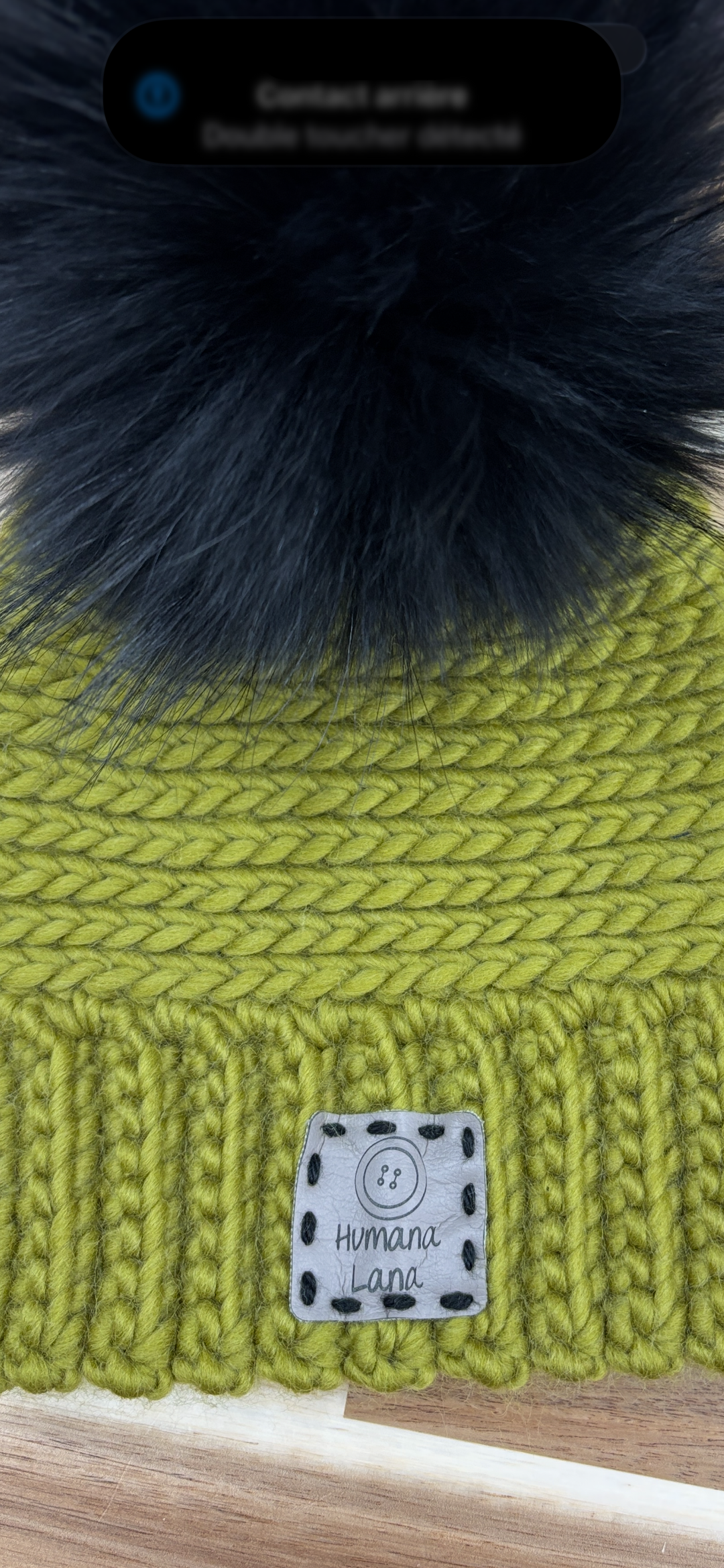 Tuque à pompon vert pistache au crochet