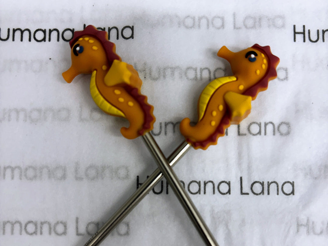 Hippocampes 3D. Protège pointes d'aiguilles a tricoter