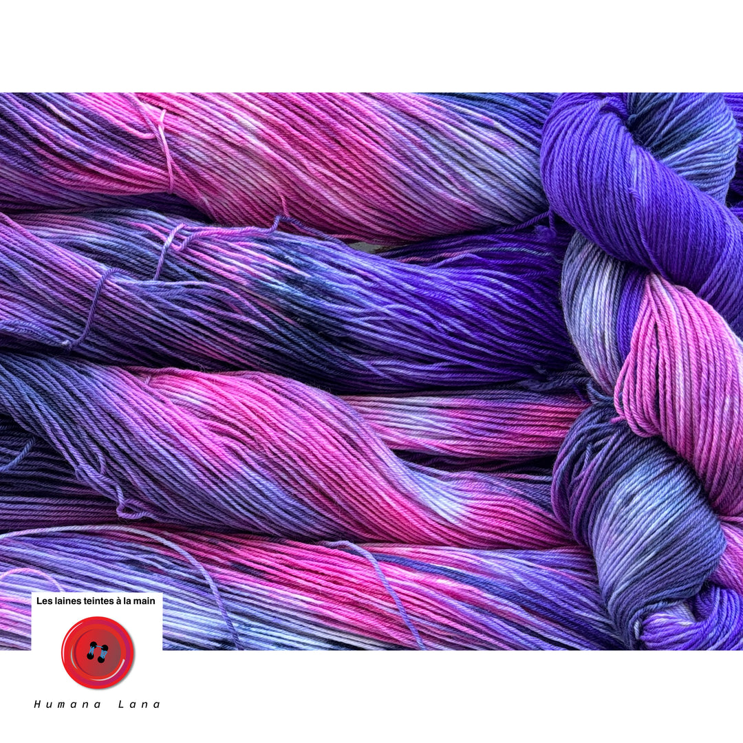 Laine à bas exclusive Humana Lana de couleur Licorne