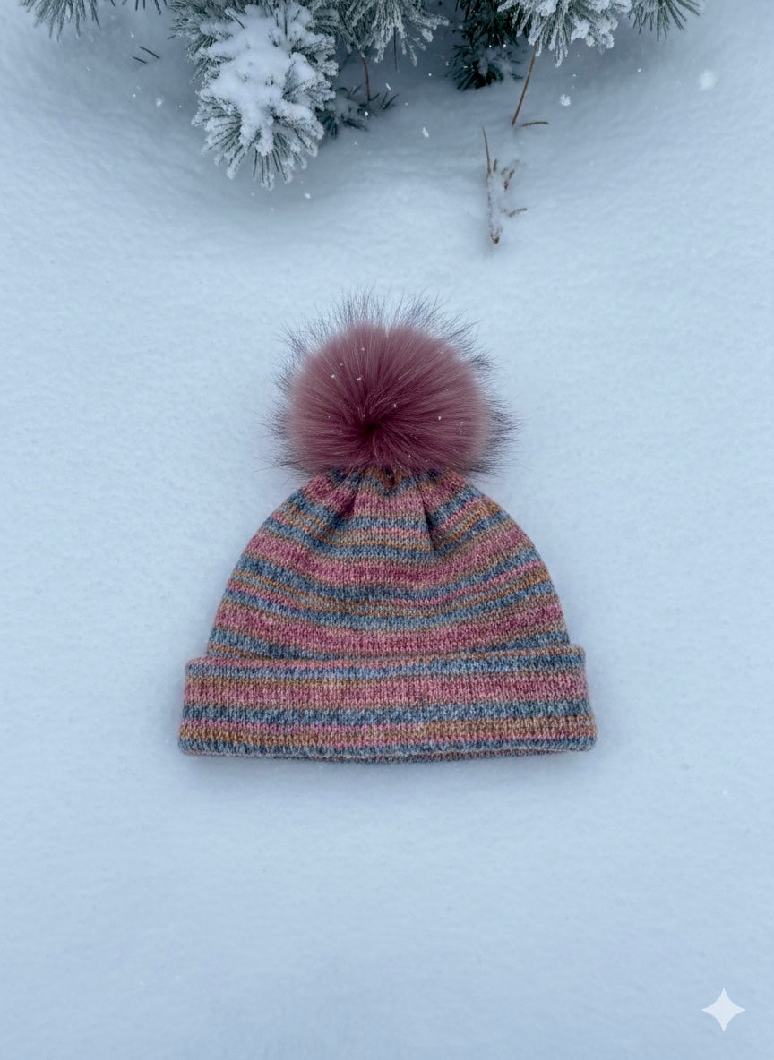 Tuque Doublé à rebord au tricot avec pompon