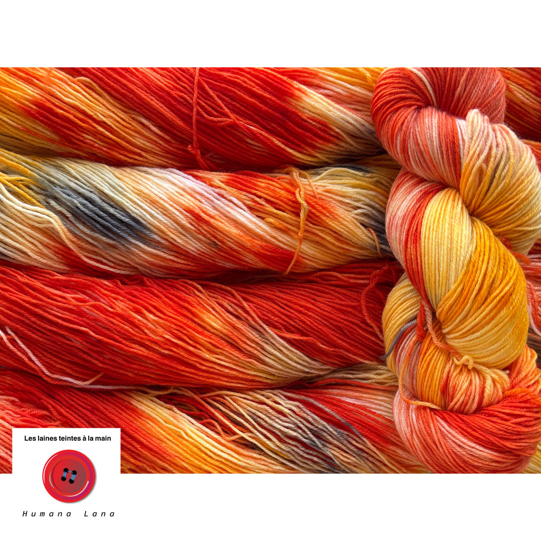 Laine à bas exclusive Humana Lana de couleur Koi